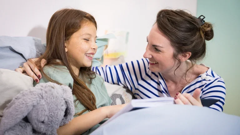 Diabetic kid with mother (reading) 2