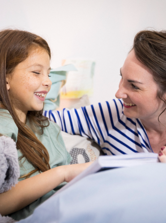 Diabetic kid with mother (reading) 2